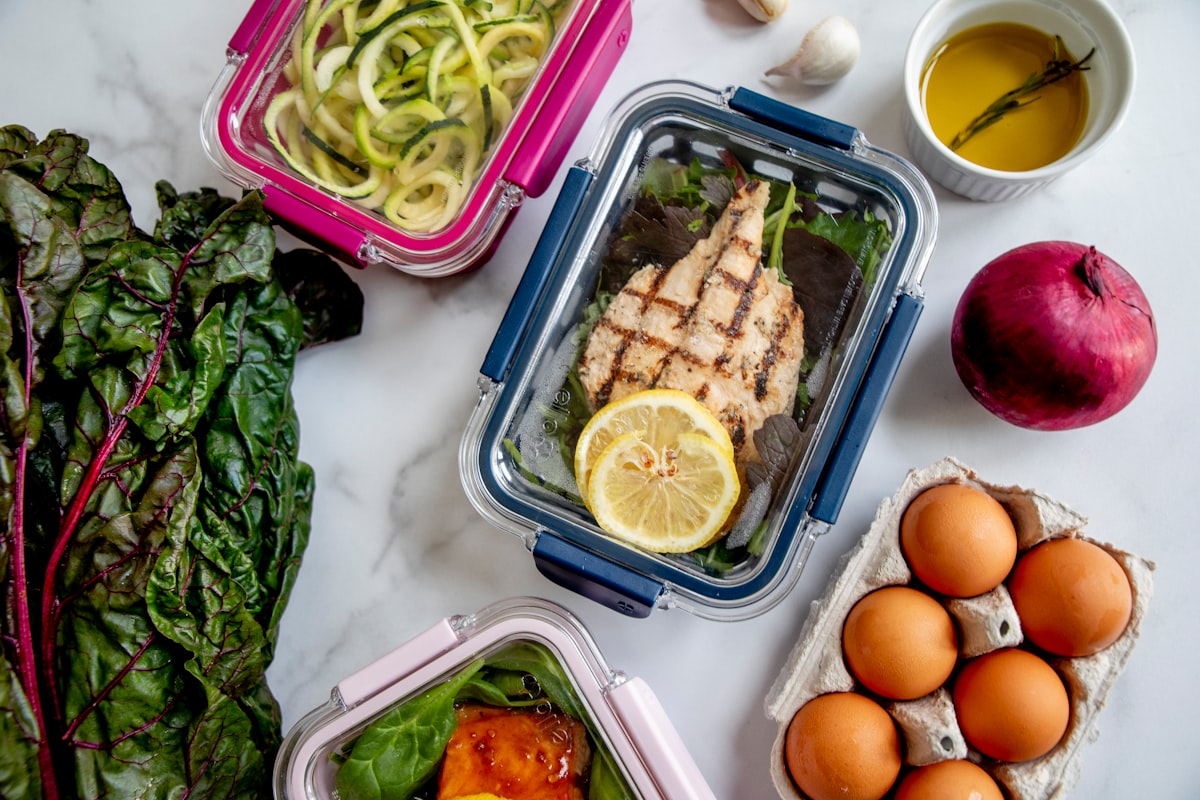 Clean eating pantry staples and shopping list